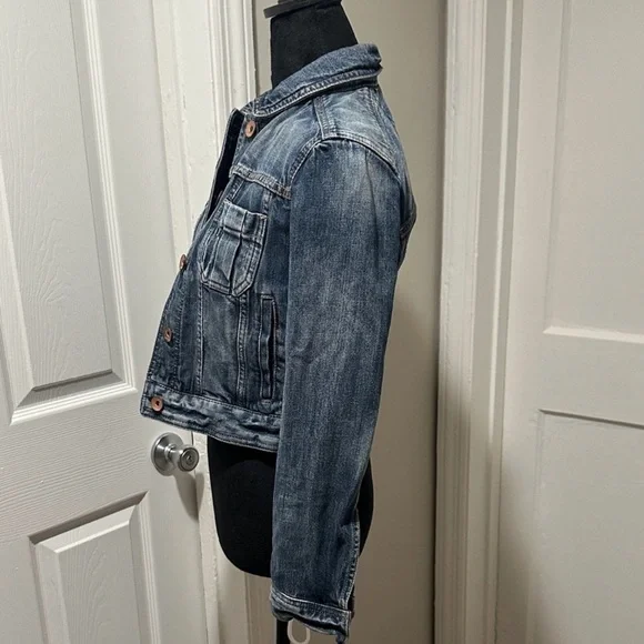Express Jean Jacket - Picture 4 of 8